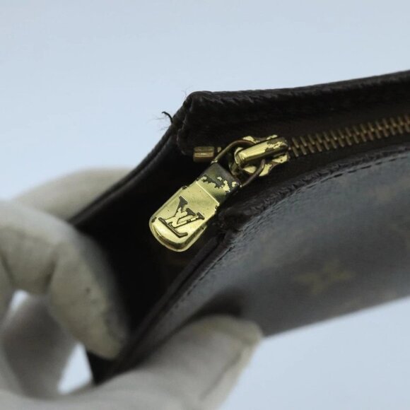 LOUIS VUITTON Monogram Poche Toilette 15 Pouch M47546 LV Auth 105340 - Picture 10 of 16